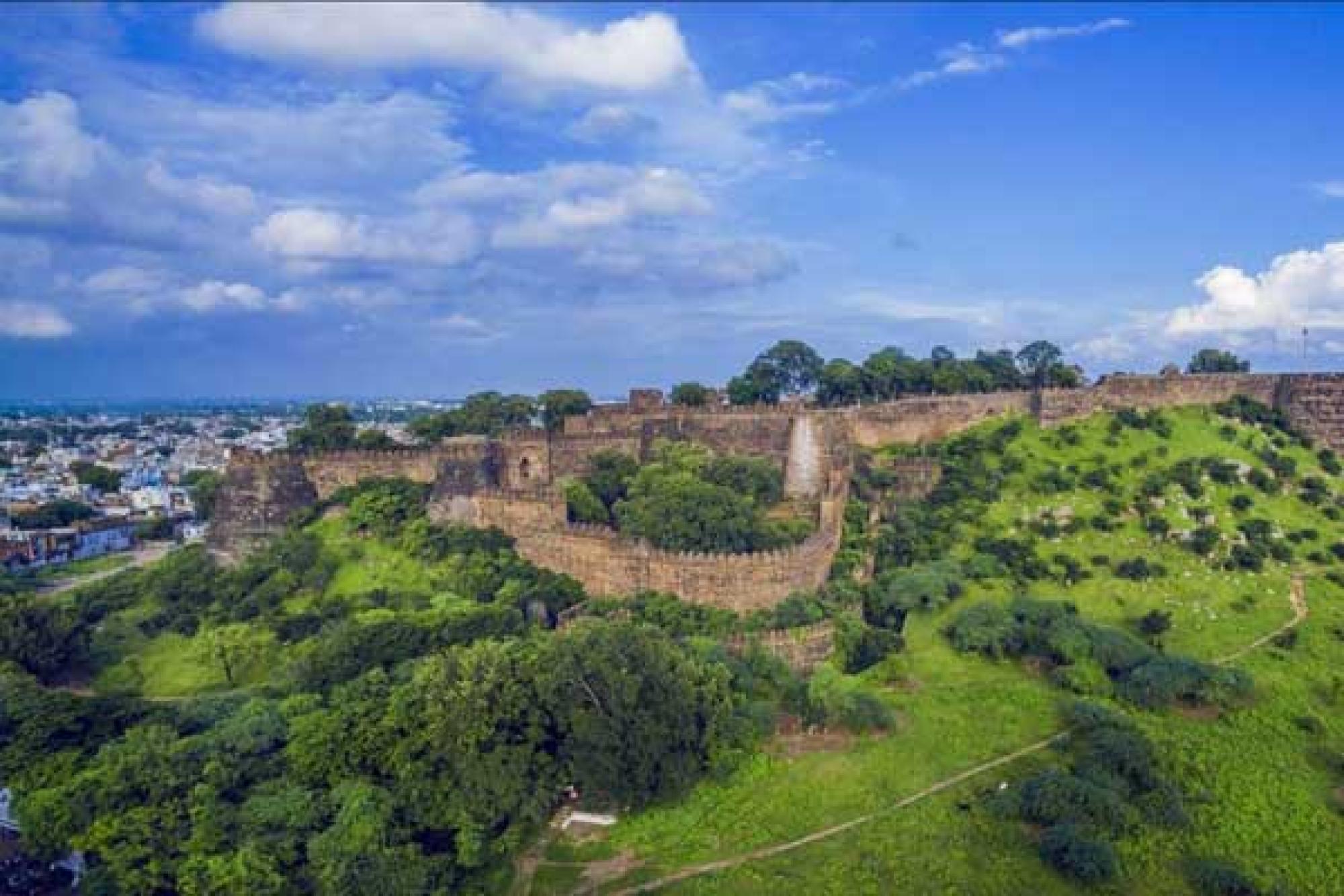 Golden Triangle with Kanha and Bandhavgarh